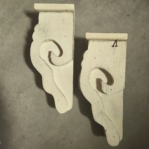 Vintage Wood Corbels (Set Of Two)